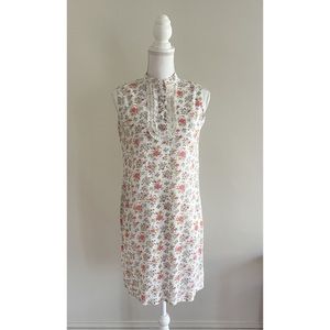VINTAGE | Small Floral Print